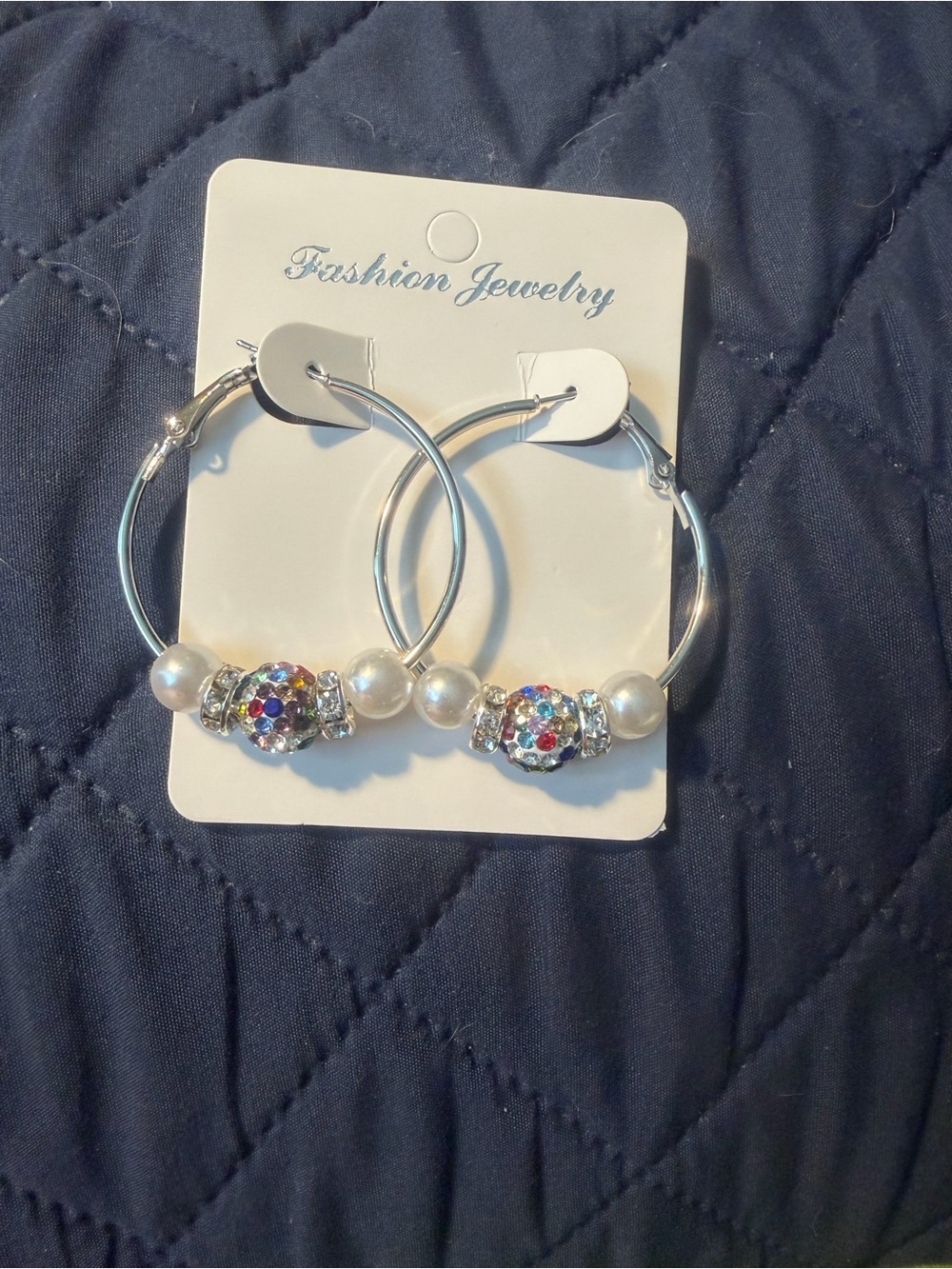Fashion Jewelry Silver Hoop Earrings with Pearls and Rainbow Crystal Accents